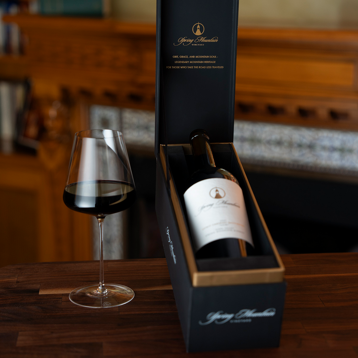 Red wine gift,  featuring the 2021 Cabernet Sauvignon bottle in a branded gift box.